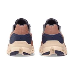 On | Women's Cloudstratus Running Shoes -Nike Store 39.98657 W On Cloudstratus back