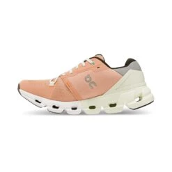 On | Women's Cloudflyer 4 Running Shoes -Nike Store 71.98669 W On Cloudflyer4 side2
