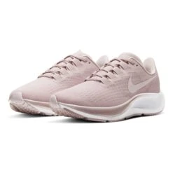 Nike | Women's Air Zoom Pegasus 37 Running Shoes -Nike Store BQ9647601 F nike airzoompegasus37 front