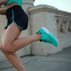 Saucony | Women's Kinvara 13 Running Shoes -Nike Store Kinvara13 Female LifestyleImagery