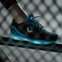 True Motion | Women's U-Tech Aion Running Shoes 16 True Motion | Women's U-Tech Aion Running Shoes -Nike Store TMW01021B03 W Truemotion Lifestyle1